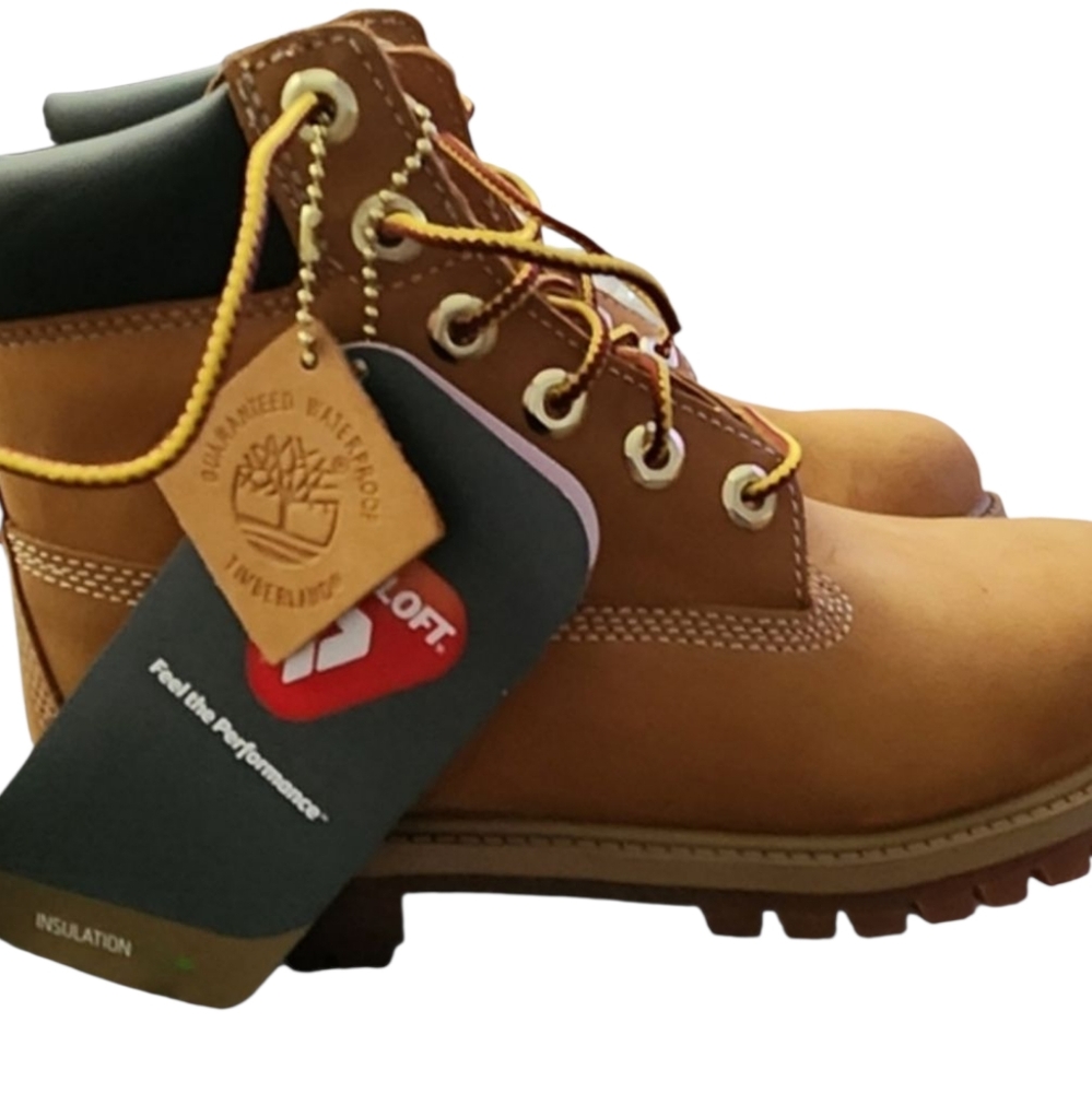 Timberland Premium  PRIMALOFT wheat color  Size 5 NWT